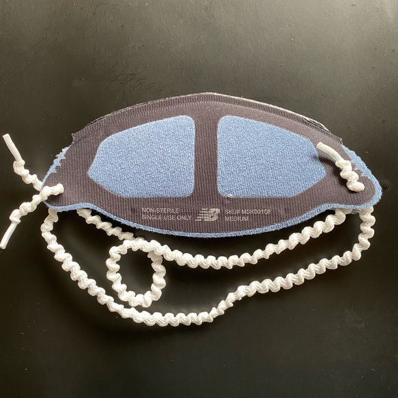 New Balance Face Mask - Picture 2 of 5